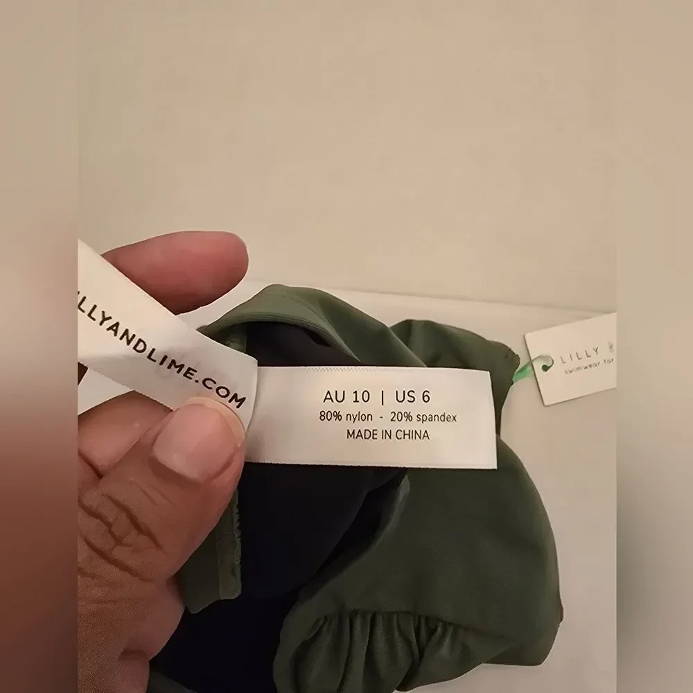 Lilly & Lime Olive High Waisted Bottom Size 6